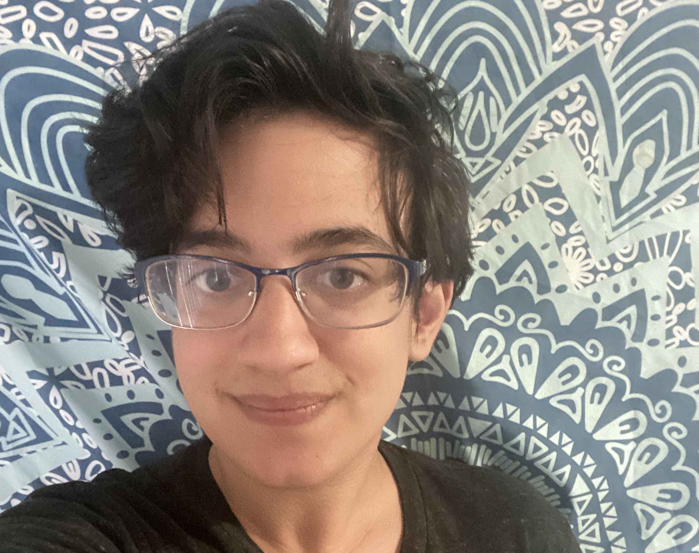 Headshot of Ezra Loeb